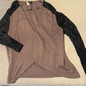 Fashion to Figure Brown and Black Long Sleeve Top